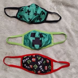 3 Minecraft masks